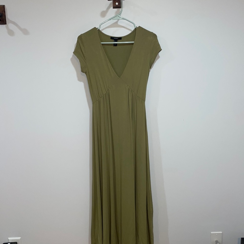 Forever 21 Sage Green Maxi Dress